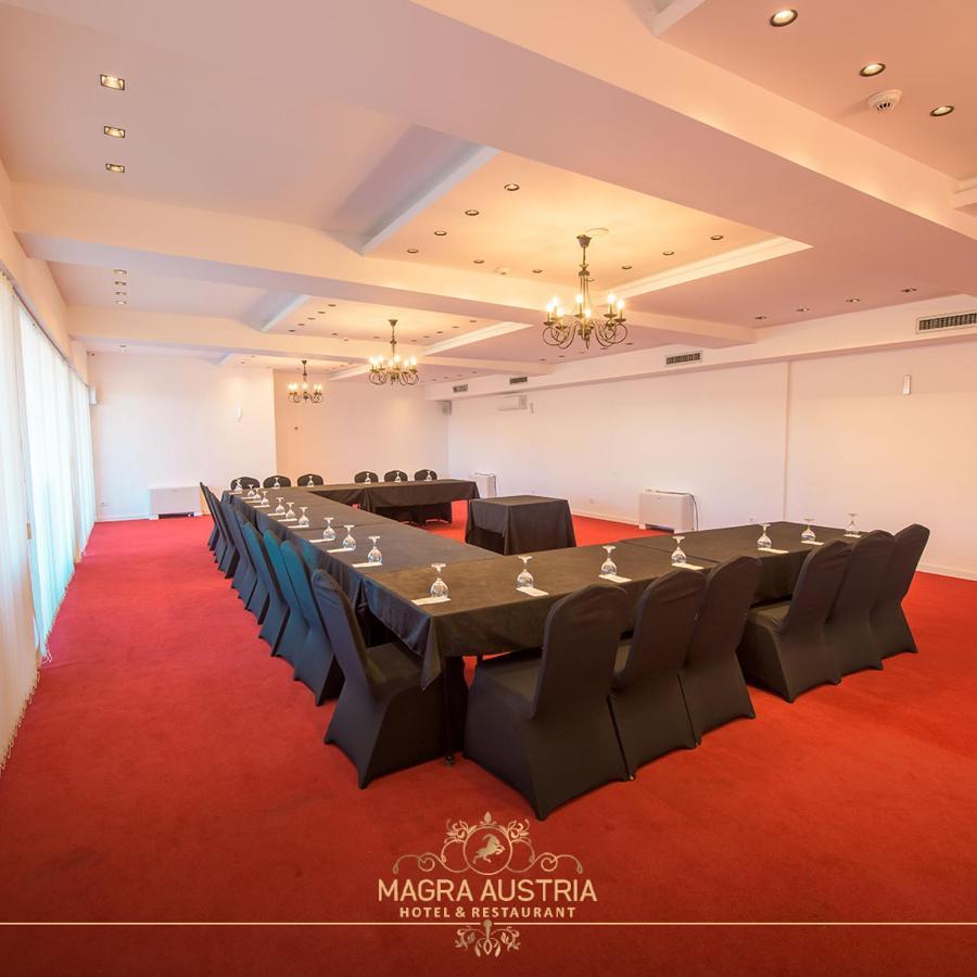 Magra Austria Hotel & Restaurant Prishtine Exterior foto