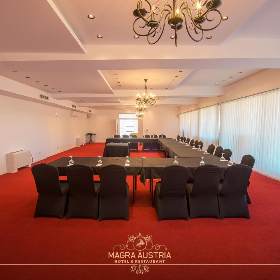 Magra Austria Hotel & Restaurant Prishtine Exterior foto